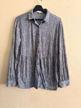 FRYE AND CO. Navy and Light Beige Floral Button Shirt